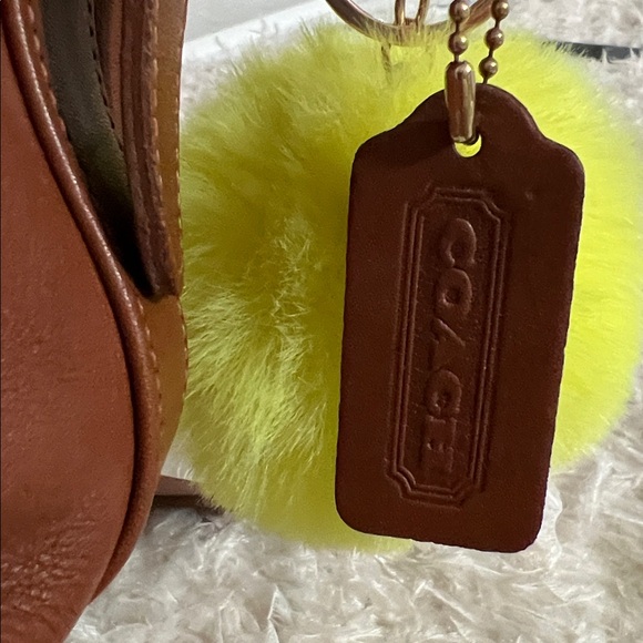 Coach Crossbody Vintage Mercer Bag - Picture 6 of 17